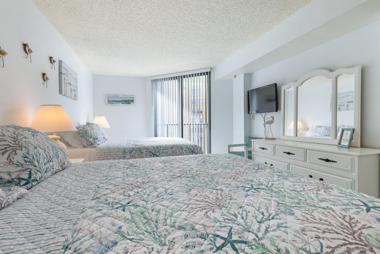 Ocean View With A Beachfront Pool At Ocean Trillium Condo ~ 403 New Smyrna Beach Exterior photo