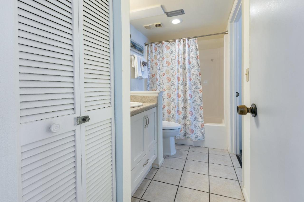 Ocean View With A Beachfront Pool At Ocean Trillium Condo ~ 403 New Smyrna Beach Exterior photo